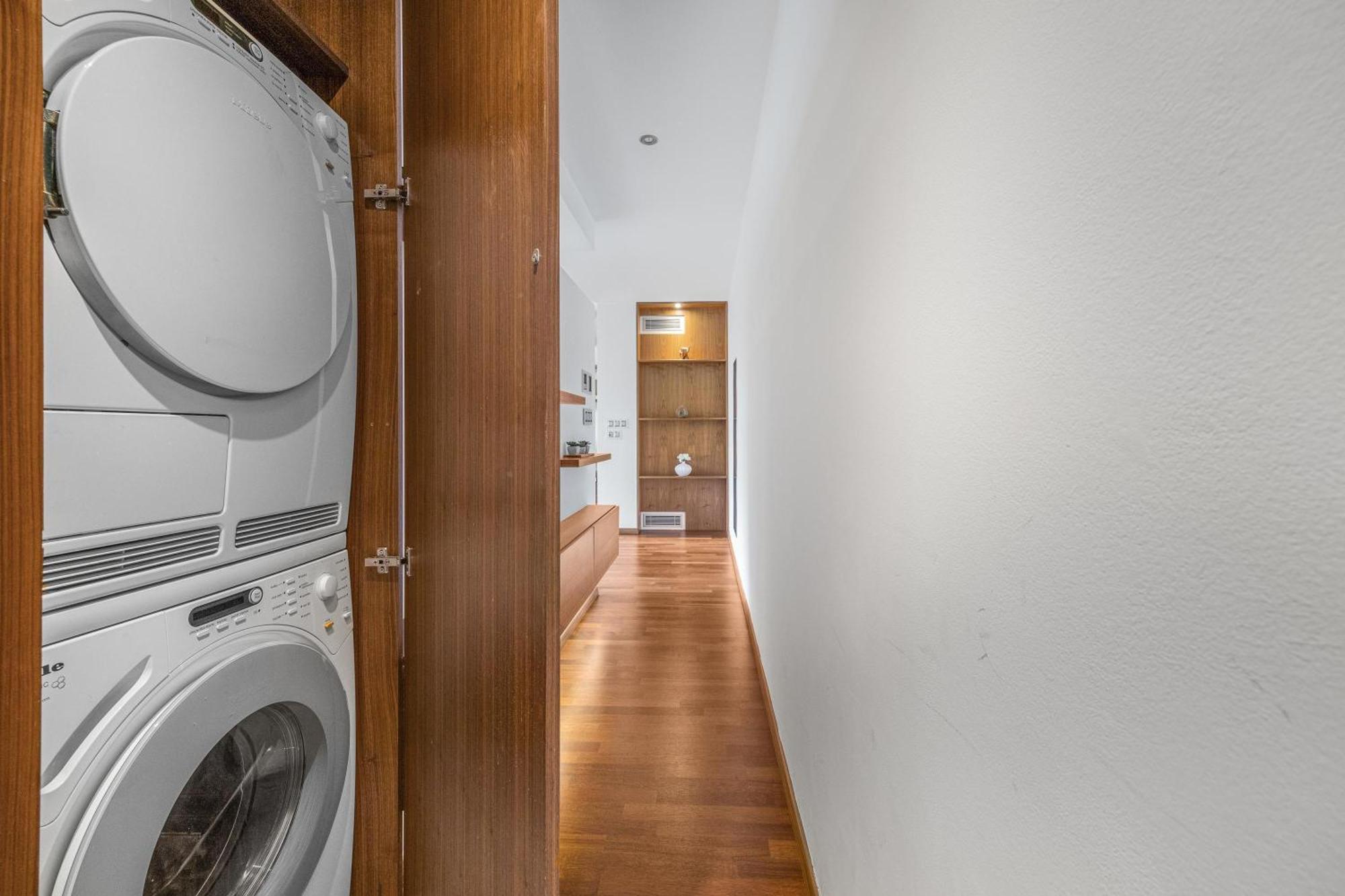 Revon Business Apartment 50 Dunajska Bratislava Exteriör bild